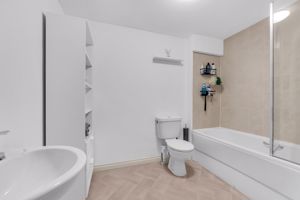 Photo 18- click for photo gallery